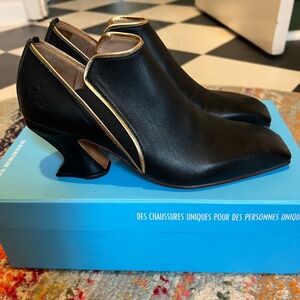 John Fluevog Prestige 6m Heel